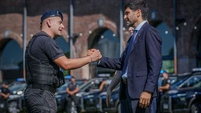 25d5a7e8-13ac-41bc-8982-02e42f0ca4a1