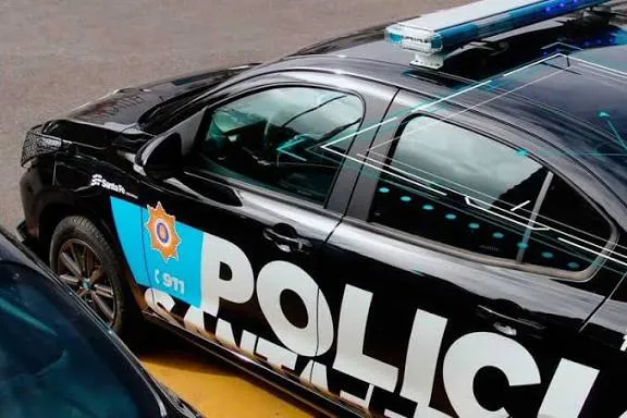 3fd8fd33-1cfc-48f5-b7ad-dcf4044efffd