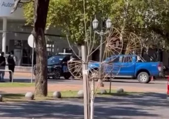 41c15a84-1596-46a1-b5c3-04667a7e42ea