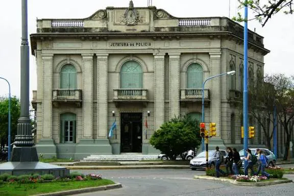 eb335504-5ef9-4ae4-924a-b56d408139f1