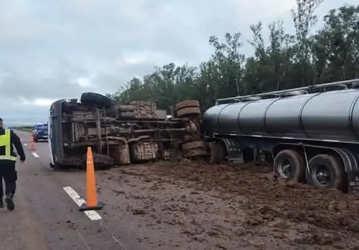 22dde2f1-7e04-4bbc-a00f-a1455f7ace71