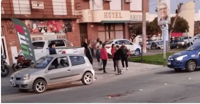 ',L