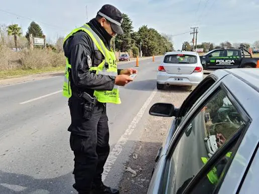 ac5fa193-0fe9-456e-a68d-688b8e4cf7e0