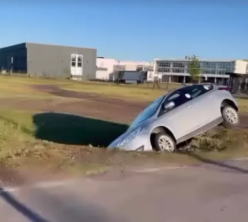 Captura de pantalla 2025-11-08 202253