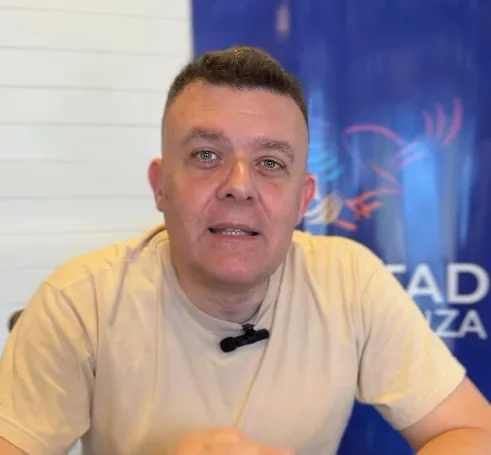 Captura de pantalla 2025-11-08 194647