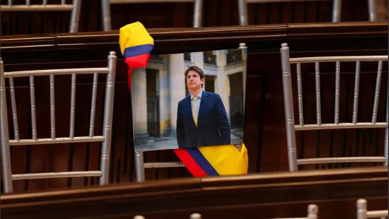 miguel_uribe_turbay_senador_colombiado_asesinado.jpg_1756841869
