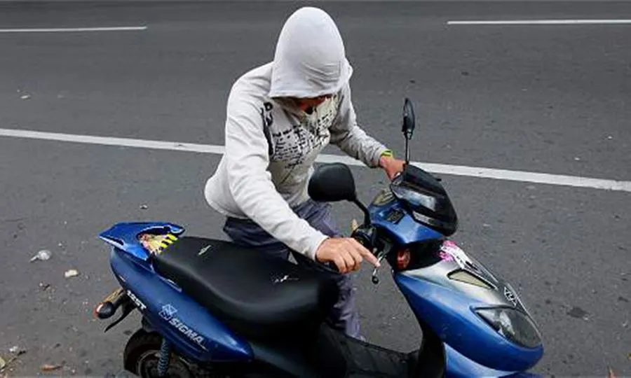 moto-ladron (2)