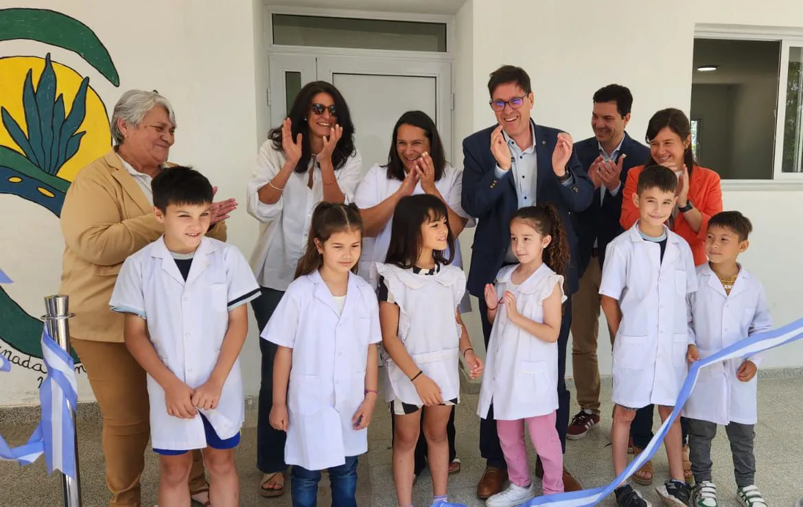 9ac3ea1e-8581-49dc-9536-7331cdc6b786