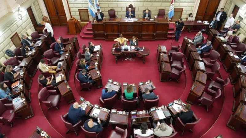 diputados.jpg_1756841869