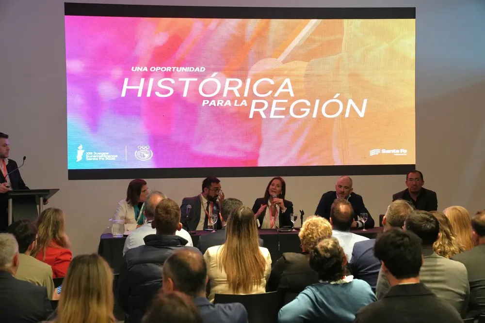 c468df9d-5f0e-46de-9b23-338623536a16