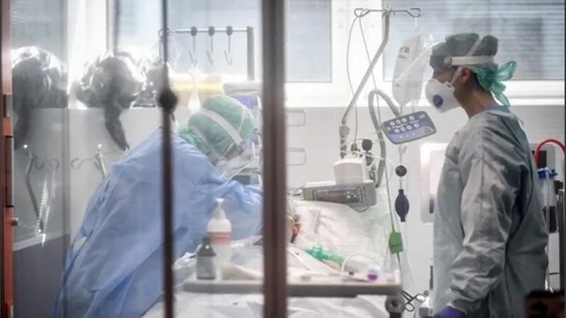 medicos.jpg_1756841869