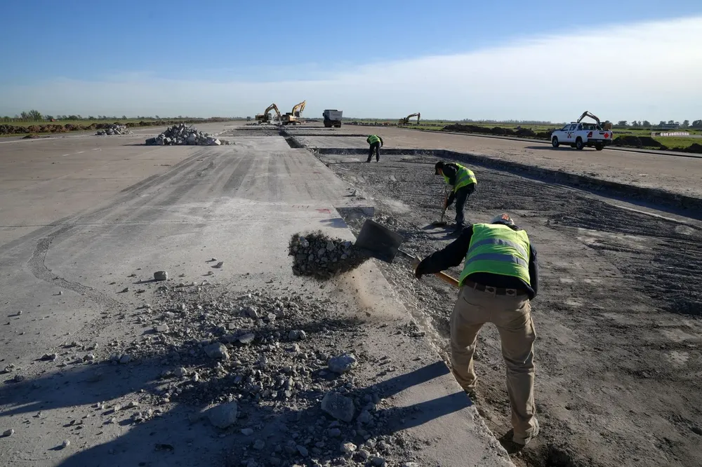 37773692-d2b1-4925-abdc-06d37fe7f1c3