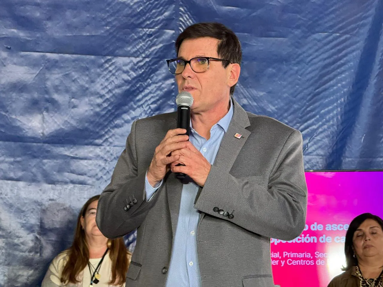 f181ccaf-2ec9-4027-9e13-952d09536cf1