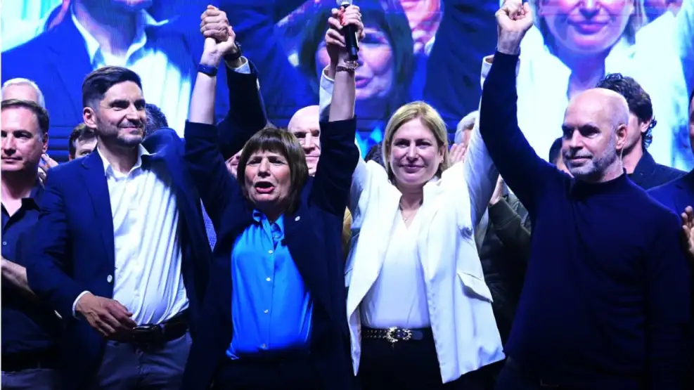 maximiliano-pullaro-patricia-bullrich-santa-fe-1-g20230910-1650855