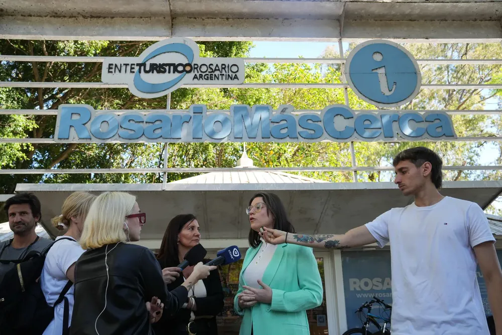 6b0a4773-7058-4a9f-99ee-0e1a2385d946