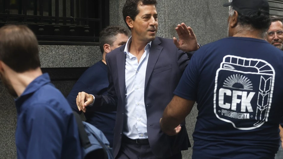 67be43aa8c4ee_940_529!