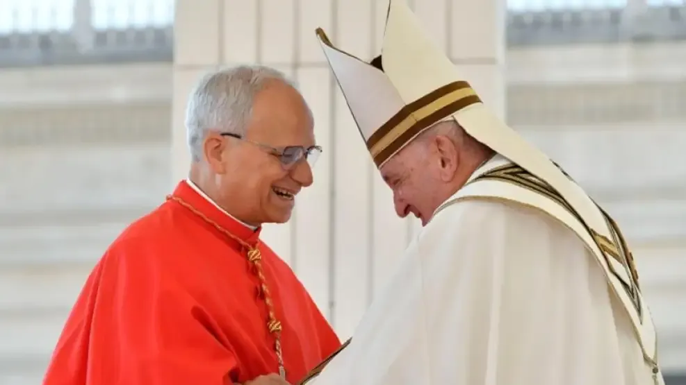 prevost-junto-al-papa-francisco-2019127