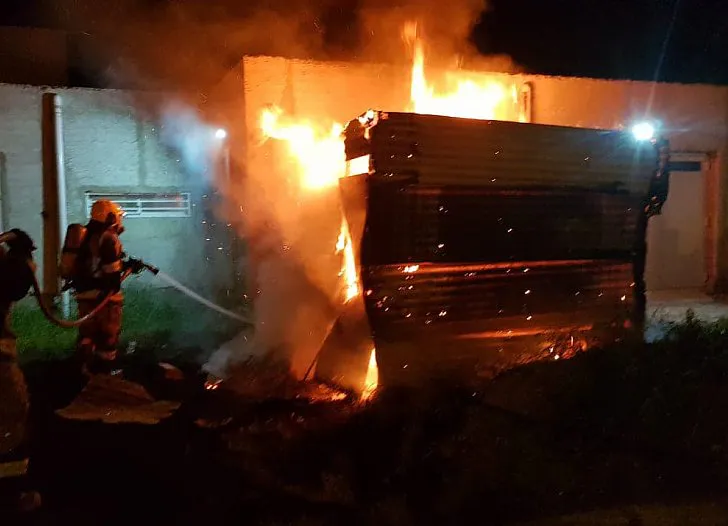 24995-incendio-morteros