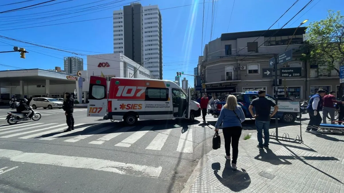 ambulancia-motochorro-suipacha-y-rivadavia (1)
