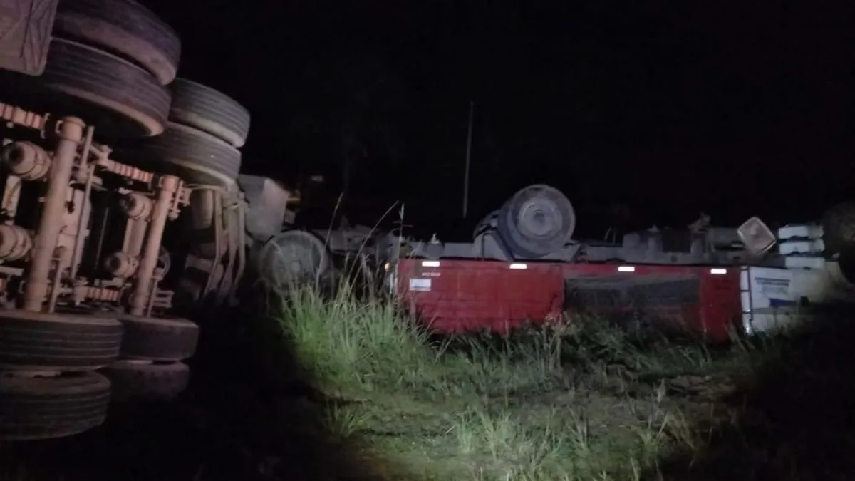 accidente-camion-colonia-teresa-1jpg