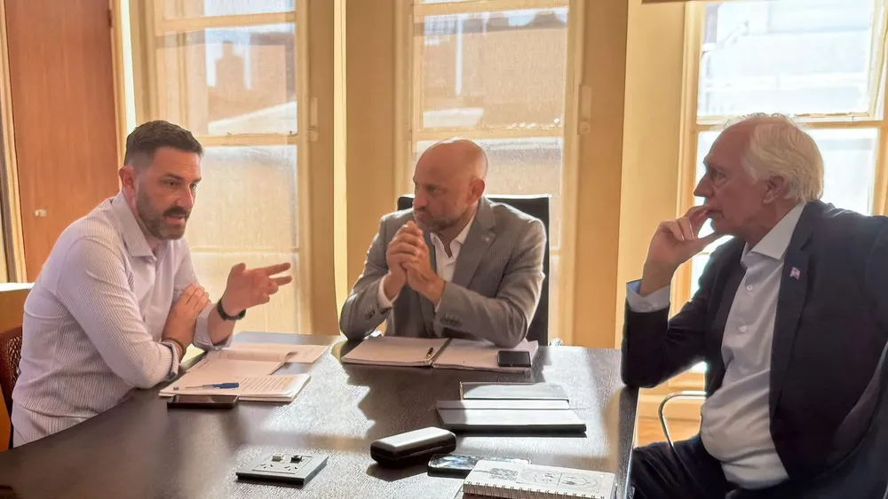 d2a27a50-1d0e-401a-b6a0-779f35d34a8d