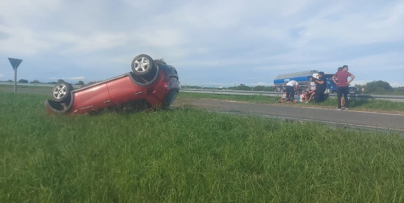 xawivZ76g_1300x655__1