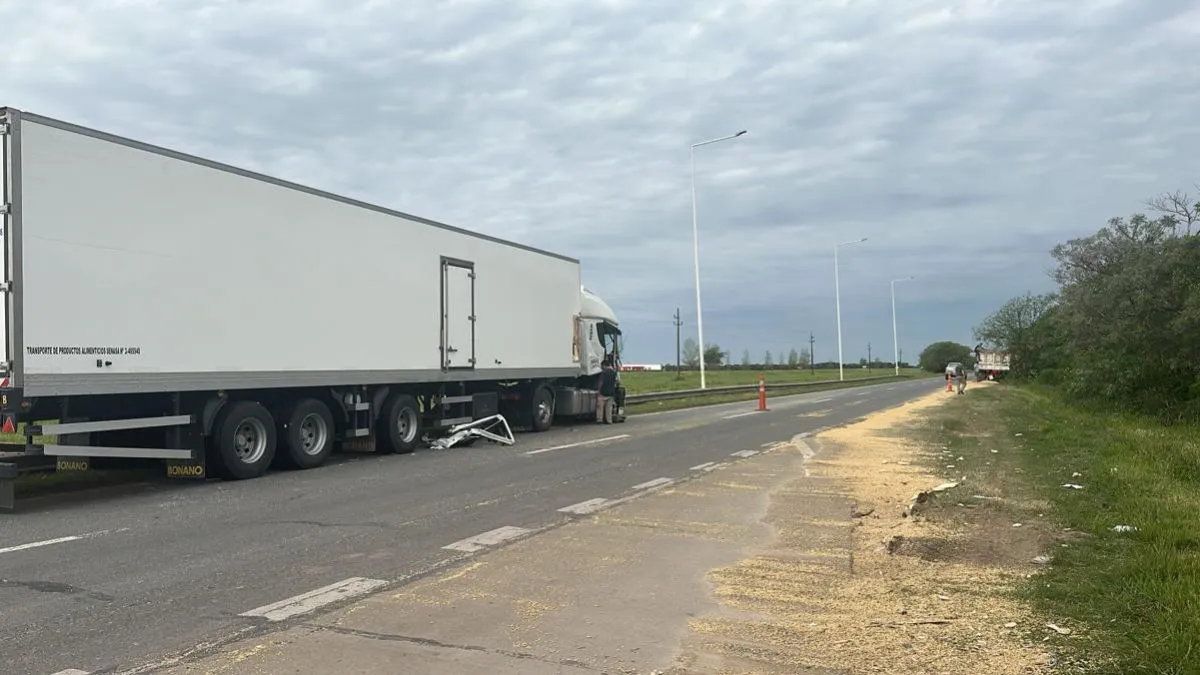 accidente-camiones-ruta-19-2