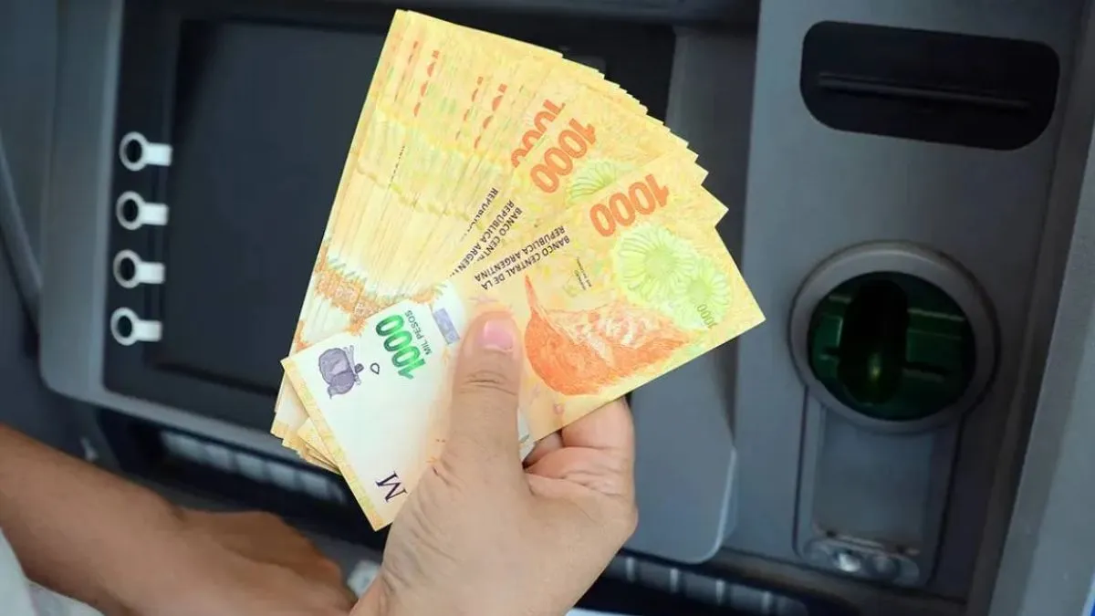plazos-fijos-pesos-billetes-cajero