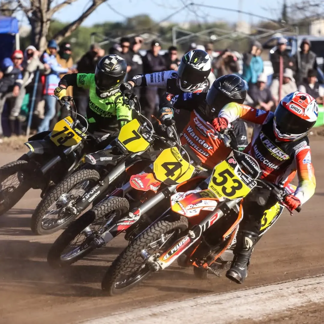 1376f23a-a9f3-4d4b-b3cc-fc3f8a952e91