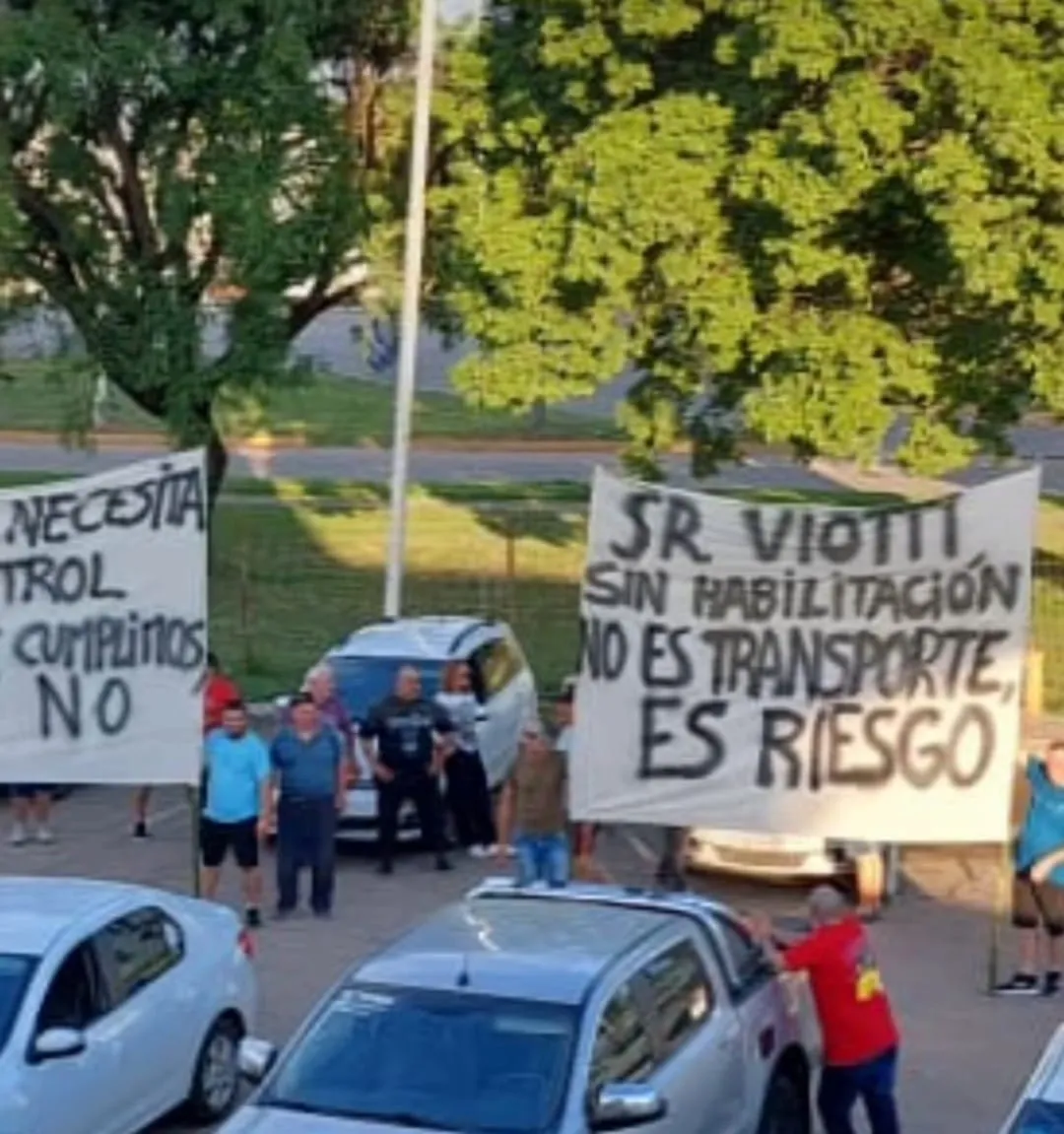 a70f4faf-a291-4f1a-9048-976b652671f8