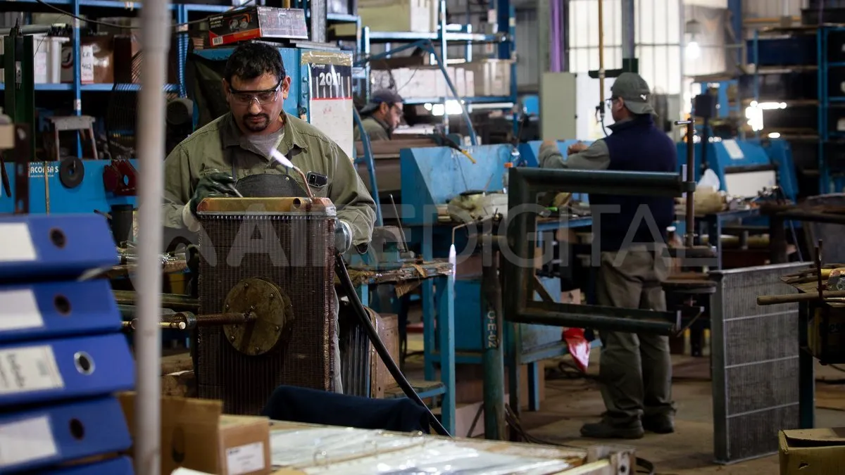 facorsa-industria-fabrica-trabajadores-obreros_mg_7388_mth_1200jpg