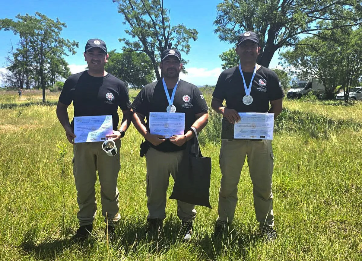 4894e556-e479-4929-af97-af16cf072459