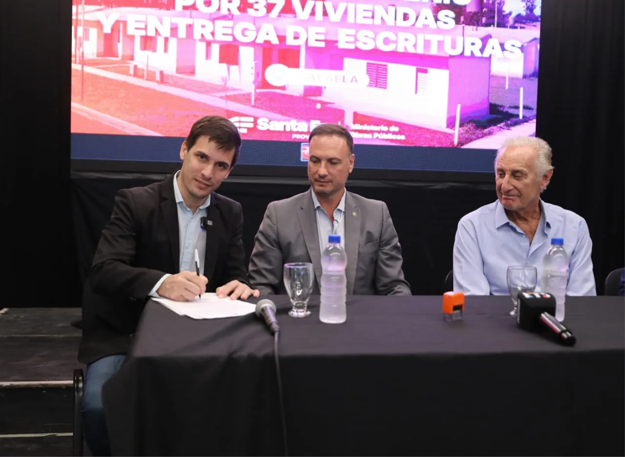 c1249c6d-df3c-47f8-9a91-2c78ab05d622