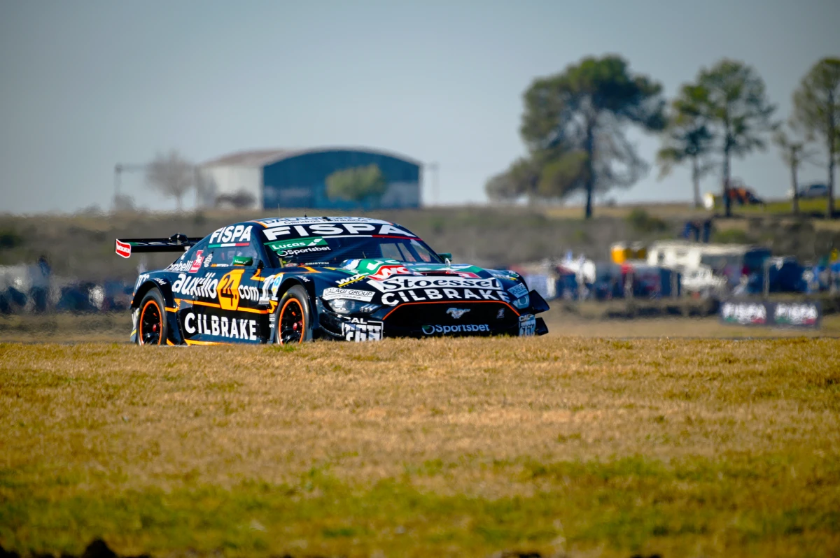 santero-ford-mustang-concepcion