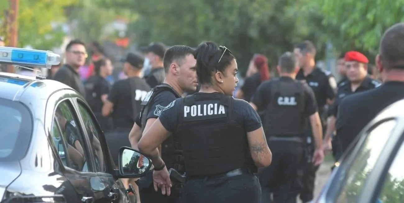 f00df792-d7a1-4859-9b5b-a33fa360ebc8