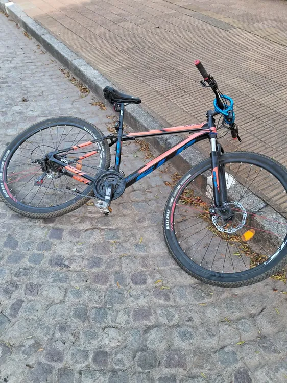 2440a078-61b1-409e-80c6-a39d641aa0b3