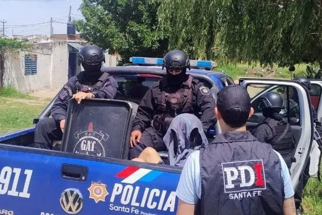 14bbbdf4-e754-49f8-8728-51b91a111866