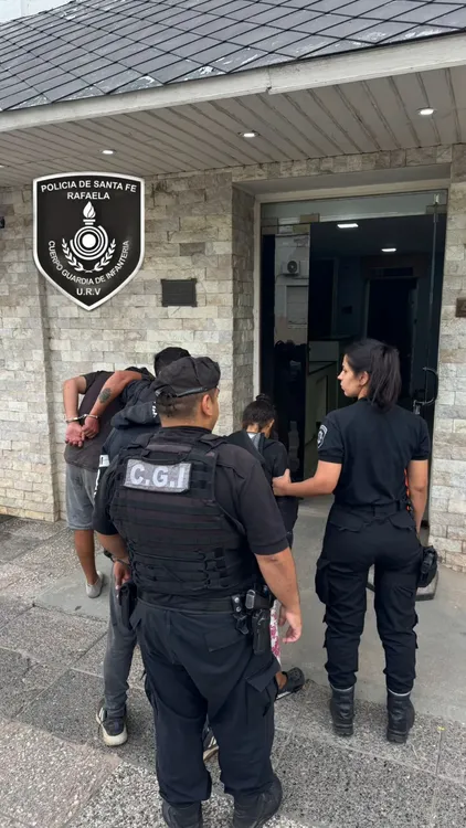 dce65ed0-015d-4c6c-bf85-288db699e548