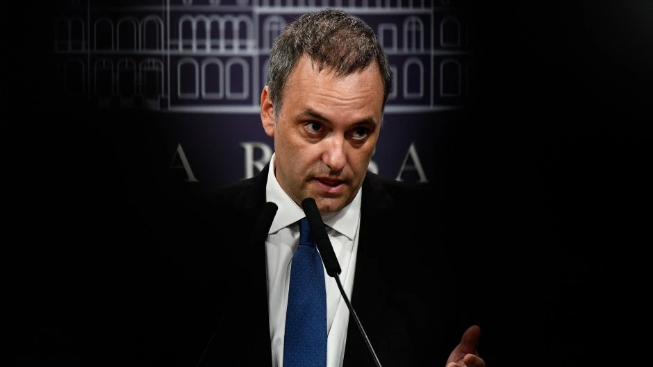 65e0b113f0bf7_940_529! (1)