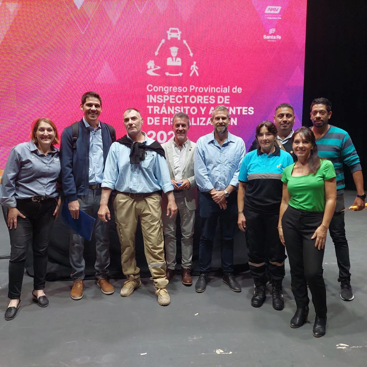 821e53c8-650d-49b3-a5ea-ca8d3806d81e