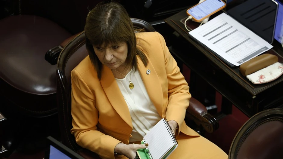 69bb7134c3d87_940_529!