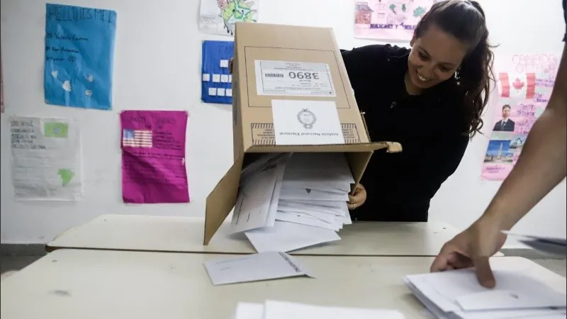 elecciones_2023_3_crop1698011653718_crop1698158052908.jpg_1756841869