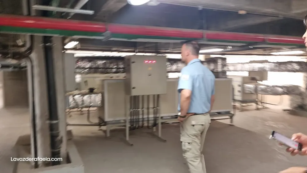 b894f40e-5b61-4105-974d-c0678261136c