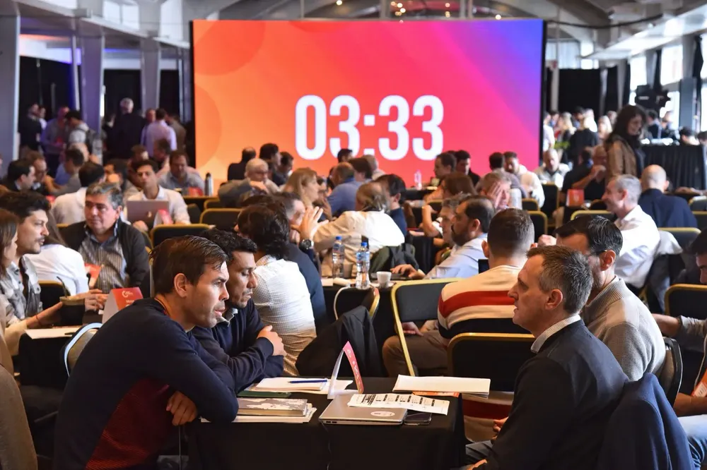 37b4f94b-b044-4e22-816c-b1700e61b757