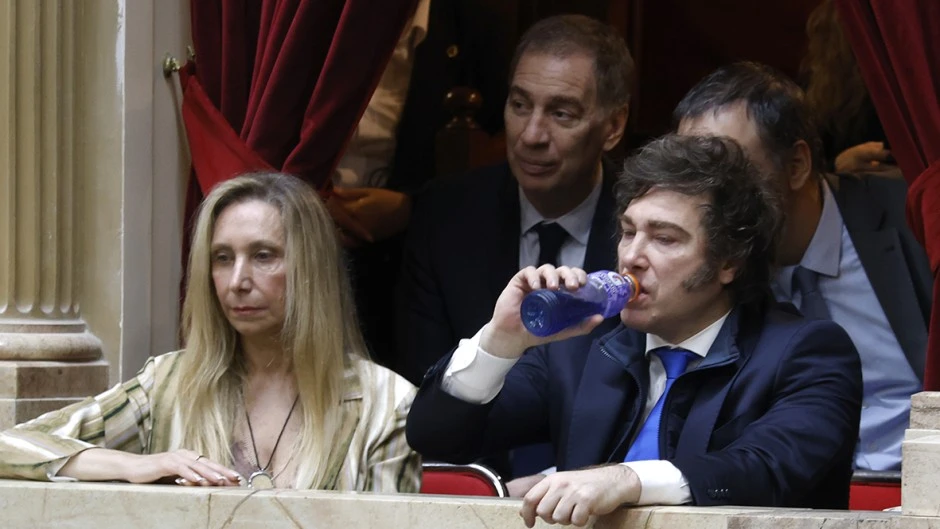 6942d1048e835_940_529!