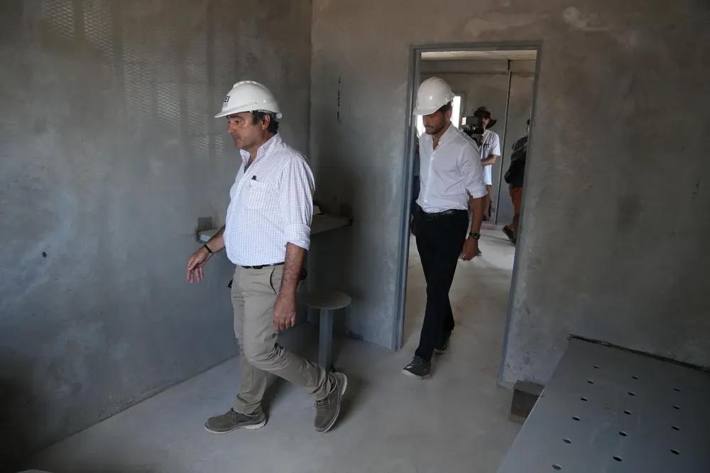 fab30120-6bfb-4ca6-8d13-cdcab668ea0c