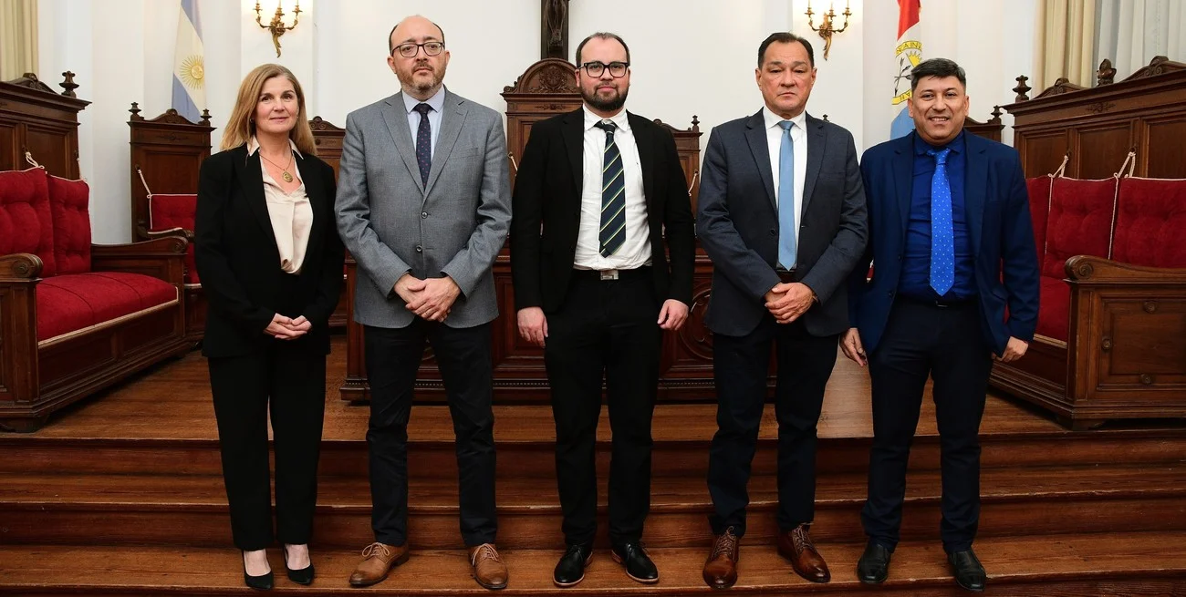 4-sDh-HwQ_1300x655__2