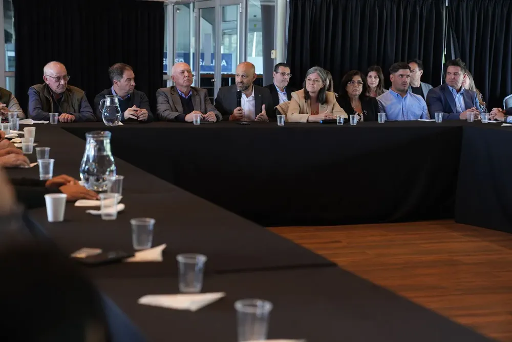 9e933e8b-f413-4cb7-a573-78b734a20a09