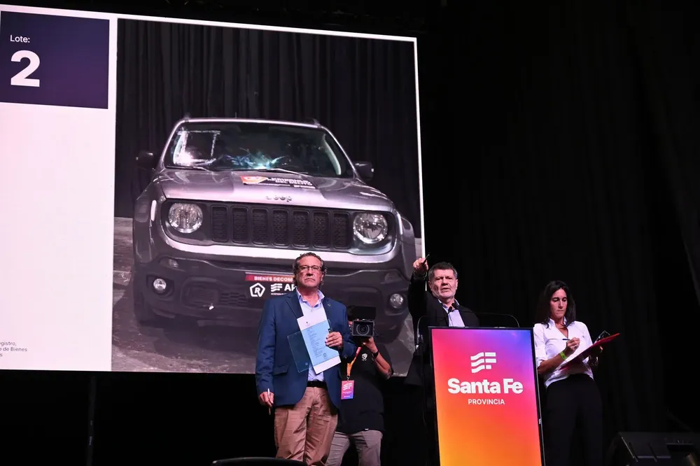 1d9e4705-a0c1-4297-9c40-ddf1d3c1e04a