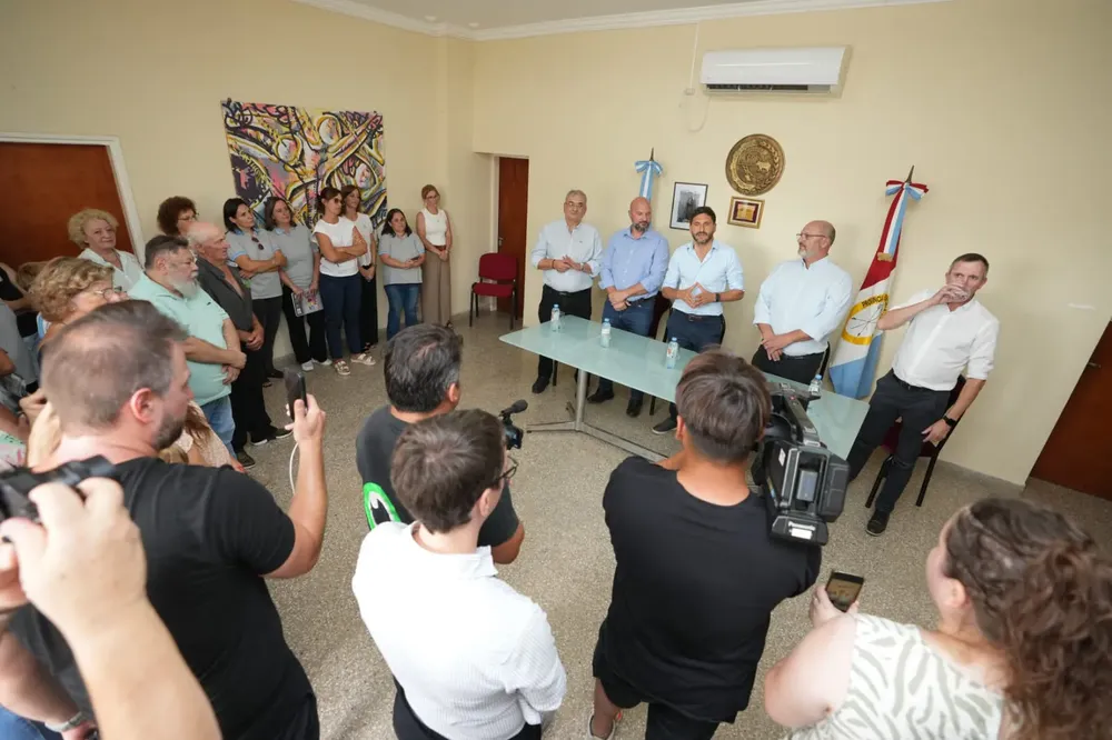 ee7b4a39-a0f3-418c-ba21-d7aaa824f2dd